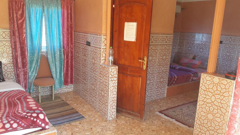 Hotel France Узуд Екстериор снимка