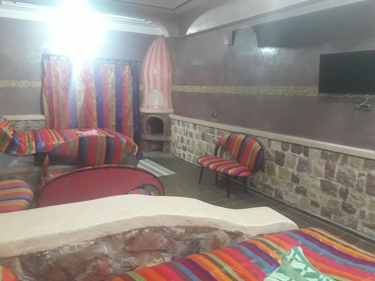 Hotel France Узуд Екстериор снимка